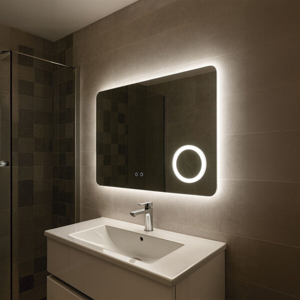 Espelho LED retangular 100x60cm com lupa e desembaciador - MOLDÁVIA